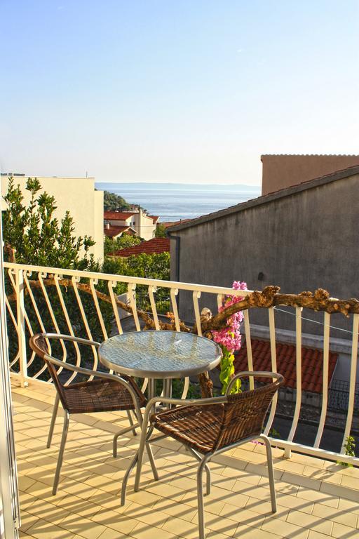 Bougainvillea Apartments Makarska Exterior photo